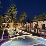 شقة Skiathos Holiday Resort