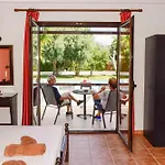Skiathos Holiday Resort דירה