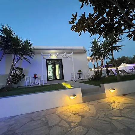 Skiathos Holiday Resort *
