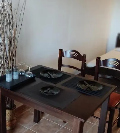 Skiathos Holiday Resort 公寓 *