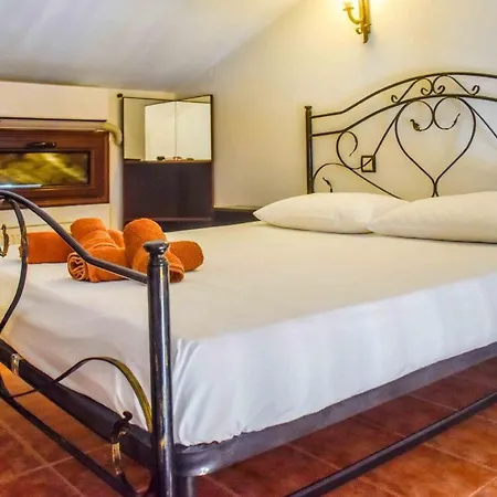 Skiathos Holiday Resort * Skiathos Town