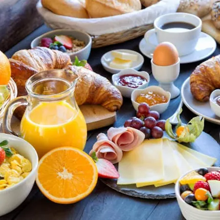 公寓 Skiathos Holiday Resort *