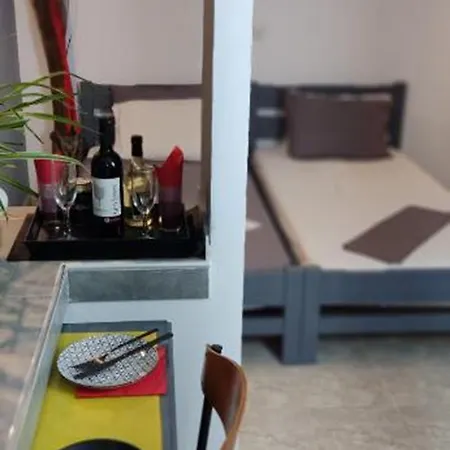 Skiathos Holiday Resort 公寓